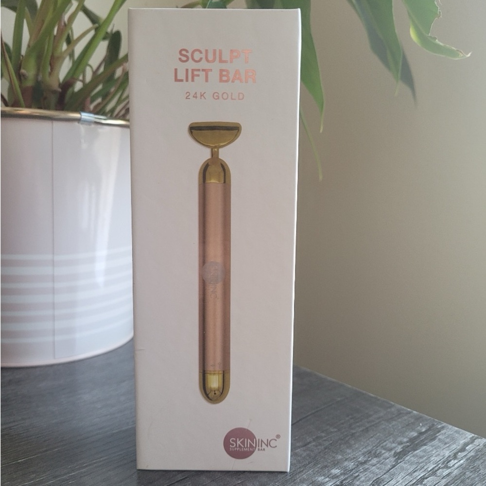 SKIN INC SCULPT LIFT BAR - 24K GOLD